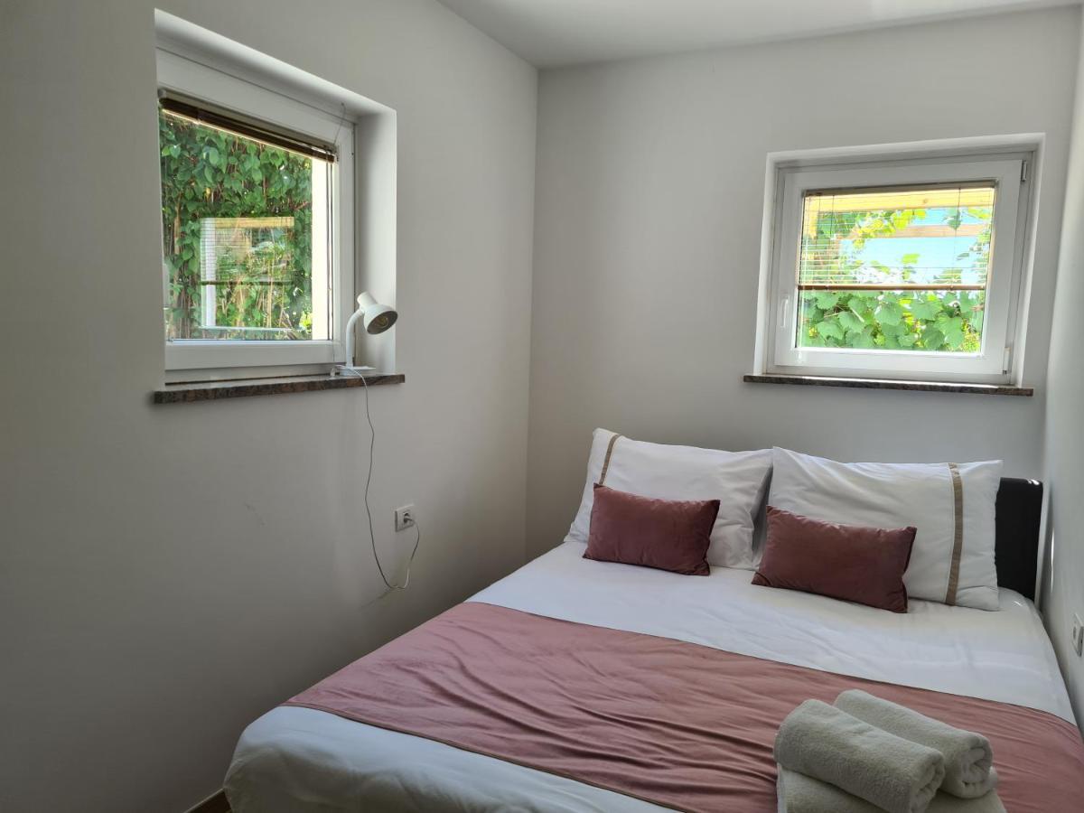 Agava Sunset Apartment Ankaran Exterior foto